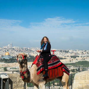 Camel ride at the top of Mount of Olives.
(Photo: © Nizar Halloun/Tantur Ecumenical Institute)